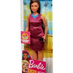 Barbie News Anchor Doll, Brunette Curvy Doll with Microphone (1)
