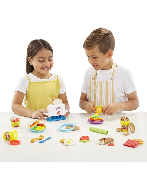 Play-Doh Kitchen Creations Toaster Creations (6)